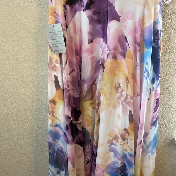 XSCAPE Floral Print Embellished Waist Gown Dress - Picture 13 of 16